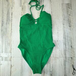 BECCA Candice green Convertible Halter One Piece Swimsuit Size Medium NWOT $128